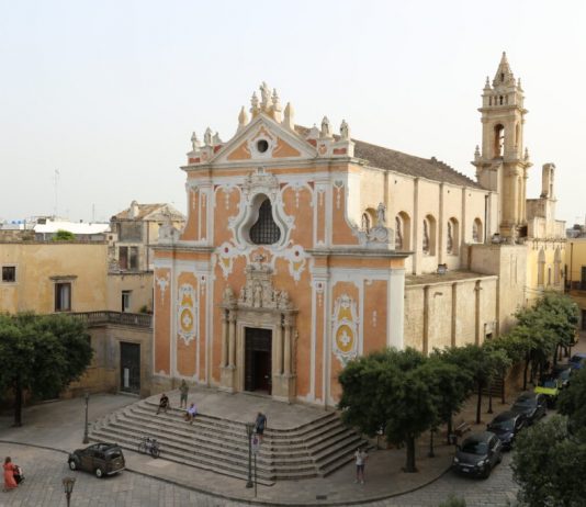Un’opera site specific di Jack Sal reinterpreta una chiesa barocca del Salento