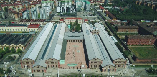 Dagli albori di internet a Laure Prouvost: le nuove mostre alle OGR di Torino