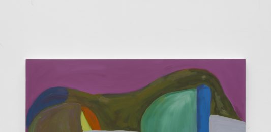 Megan Reed, la vita segreta dei materiali dimenticati: la mostra a Milano