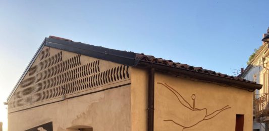 In Lucania, tre artisti rileggono l’antica tecnica del graffito polistrato