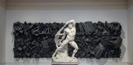 Ahmet Güneştekin, l’assenza come memoria: note a margine di un catalogo