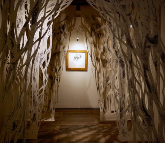 Casa De Rodis compie 10 anni e li festeggia con una mostra dedicata alla sua storia espositiva