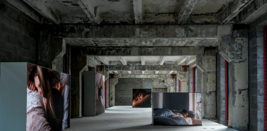 Sfidare i confini. Torna Survival Kit Festival: un quarto di secolo di libertà creativa in Lettonia