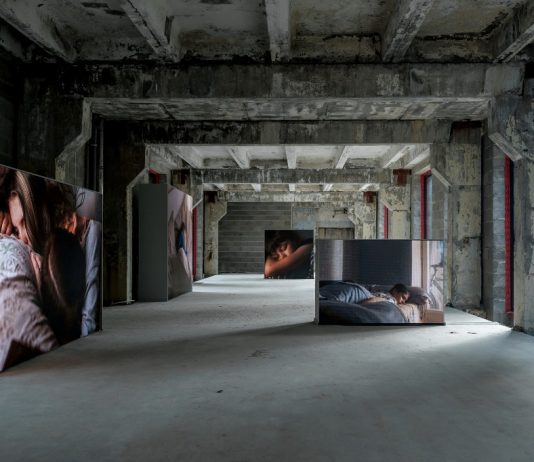 Sfidare i confini. Torna Survival Kit Festival: un quarto di secolo di libertà creativa in Lettonia