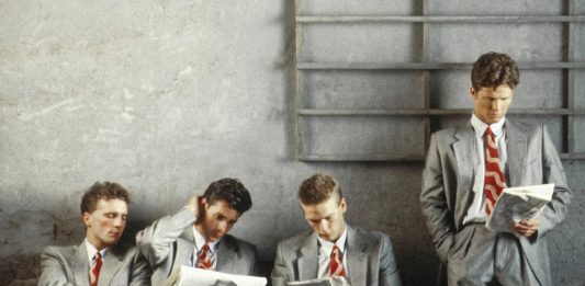 La parabola di Giorgio Armani, il Re delle contaminazioni