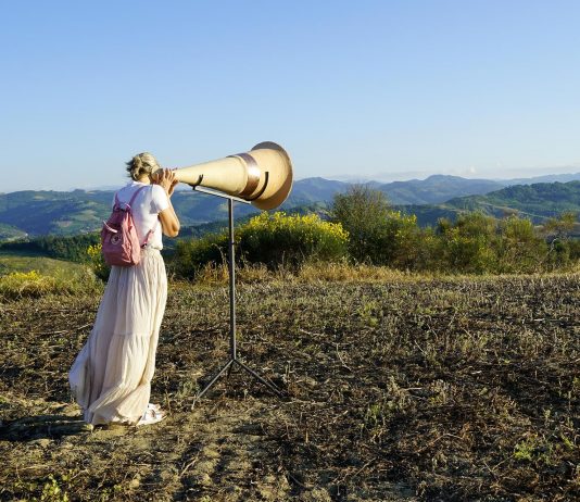 Arte e paesaggio in dialogo, al Festival dei calanchi e delle argille azzurre