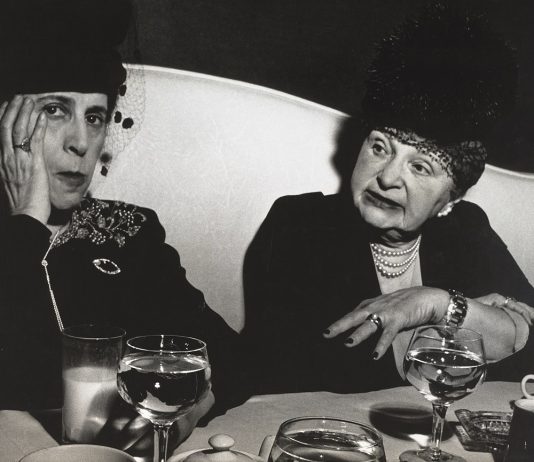 Elogio del grottesco. Lo sguardo spietato di Lisette Model arriva all’Albertina di Vienna lisette model