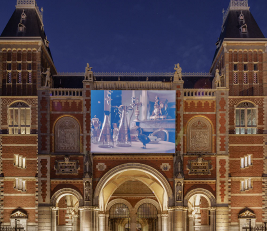 Un film di 34 ore di Steve McQueen proiettato sulla facciata del Rijksmuseum