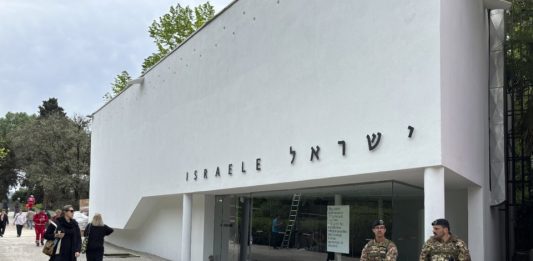 Israele sarà alla Biennale Arte 2026, con un padiglione provvisorio all’Arsenale