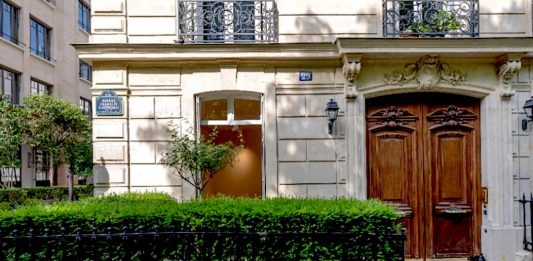 A Parigi ha aperto la galleria di Pierre Cornette de Saint Cyr