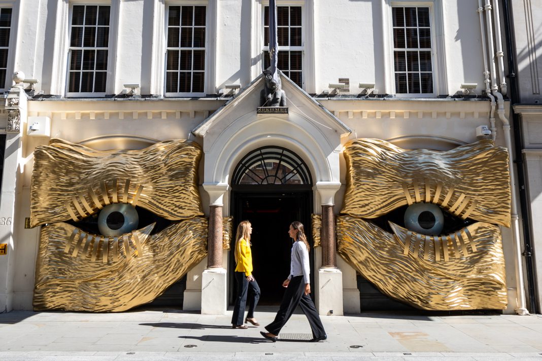 sotheby's facade pauline karpidas