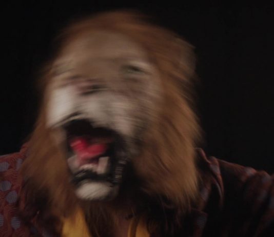 Voci che disturbano l’ordine: a Milano, il progetto di Giulia Deval per il Premio Lydia