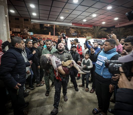 Reportage da Gaza: il palestinese Abdelrahman Alkahlout premiato agli IPA 2025