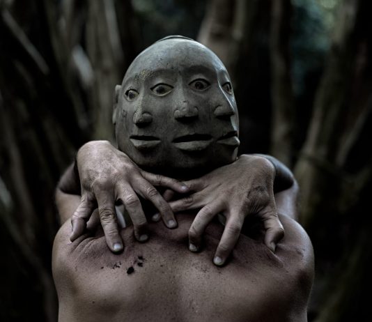 Apre a Milano Spazio MU.RO: la mostra inaugurale è un viaggio tra Africa e Venezia