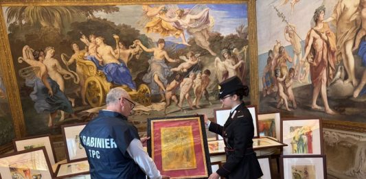 Sono state sequestrate 21 opere attribuite a Salvador Dalí in mostra a Parma
