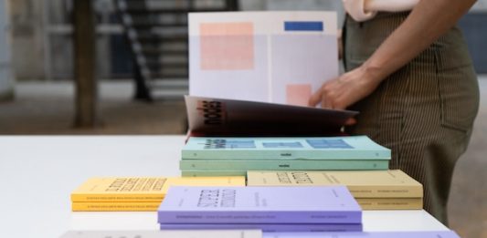 CAMERA presenta LETTI IN CAMERA – La Fiera Un weekend per esplorare la più recente produzione editoriale italiana legata al linguaggio fotografico