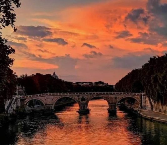 Fotogrammi dal Futuro: l’arte dei de Gregori si muove sull’acqua di Roma