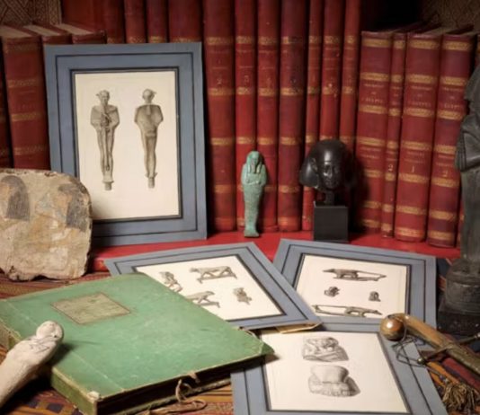 Souvenirs dalla storia in vendita da Artcurial