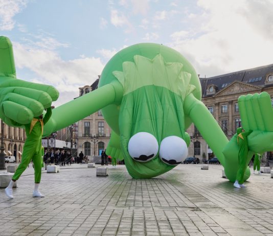 Il limite è il cielo del Grand Palais, ad Art Basel Paris 2025 art basel paris 2025