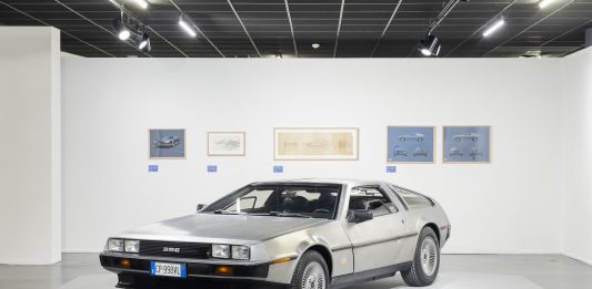 Il Museo dell’Automobile di Torino espone la mitica DeLorean per i 25 anni di Ritorno al Futuro MAUTO