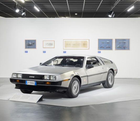 Il Museo dell’Automobile di Torino espone la mitica DeLorean per i 25 anni di Ritorno al Futuro MAUTO