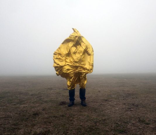 Giovanni de Gara, l’oro che accoglie: la videoinstallazione al Museo dell’Opera del Duomo di Firenze