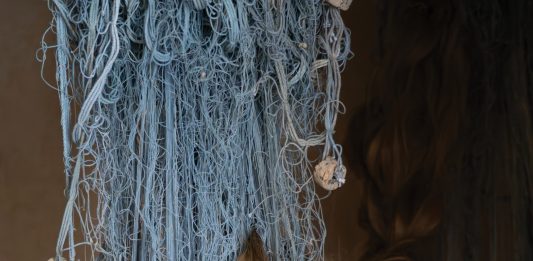 È uscito exibart on paper 130: tessere legami, l’intreccio come forma del mondo exibart on paper 130