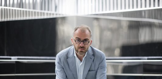 «Le fiere come vere istituzioni culturali». Il direttore Luigi Fassi racconta la sua visione di Artissima e del mercato dell’arte luigi fassi artissima