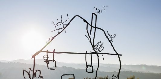 Fondazione CRT porta nella provincia di Cuneo l’infanzia, con una scultura pubblica fondazione crt