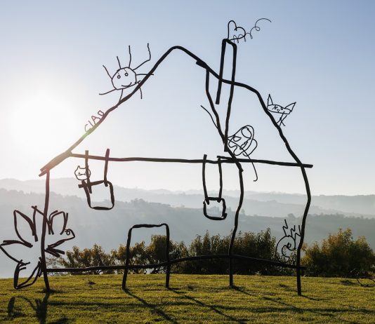 Fondazione CRT porta nella provincia di Cuneo l’infanzia, con una scultura pubblica fondazione crt