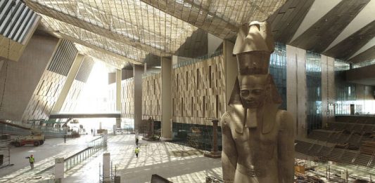 Apre al Cairo il Grand Egyptian Museum, la “Quarta piramide” di Giza Grande Museo Egizio