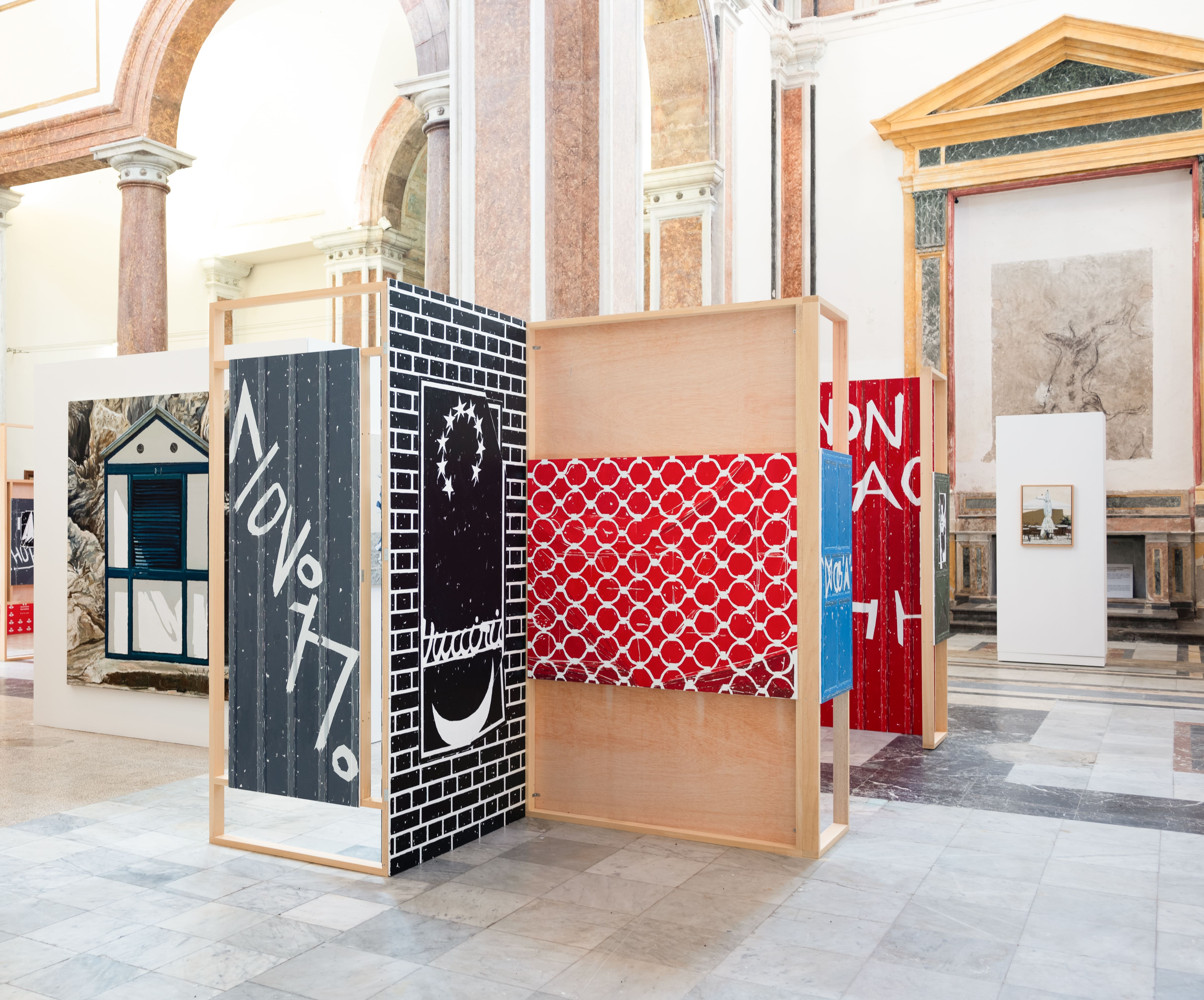 Luogo Comune, Aparicio, Di Marco, veduta della mostra, Instituto Cervantes Palermo, 2025 