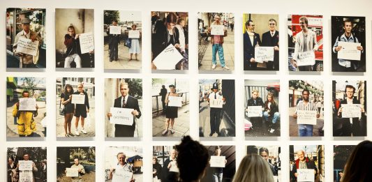 L’arte può sanare le ferite collettive? Pratiche di comunità al MAXXI di Roma MAXXI