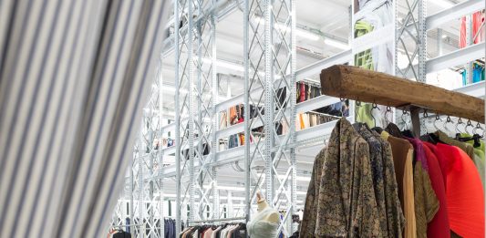 Il ruolo degli archivi nella moda, tra conservazione della memoria e beni di mercato