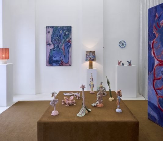 Flaminia Veronesi trasforma l’Oxilia Gallery in un mondo fantastico