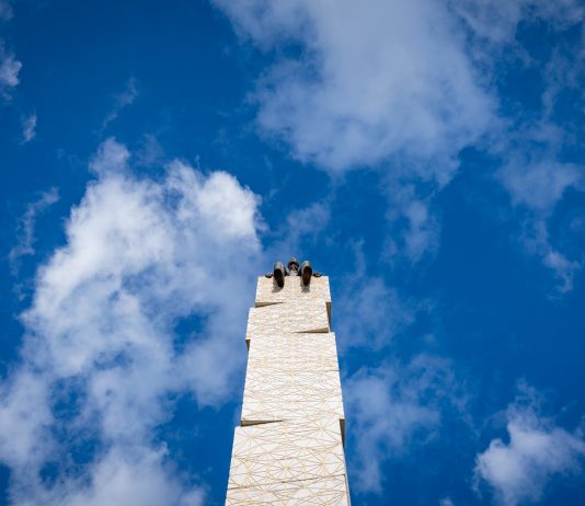 Una nuova torre per Pisa: è l’opera matematica e alchemica di Gianni Lucchesi