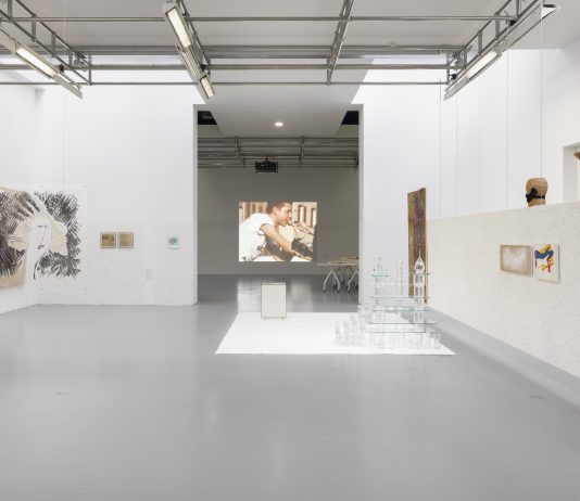 L’Italia dell’HIV-AIDS tra memoria, desiderio e lotta: un racconto necessario