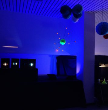 A Como, una mostra porta la meccanica quantistica nella vita quotidiana