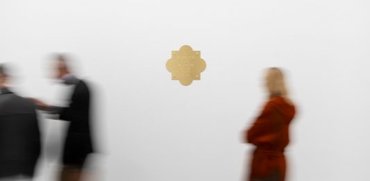 Nella mostra di Marcello Maloberti a Milano non è esposto quasi nulla maloberti