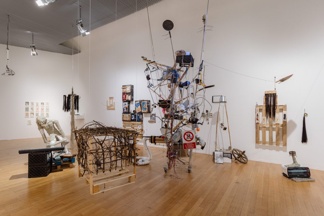 01_INDIA DI BAGLIORI E FUGHE_PAC Milano_foto Nico Covre