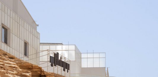 65 artisti per la Diriyah Biennale 2026, l’Arabia Saudita epicentro del contemporaneo