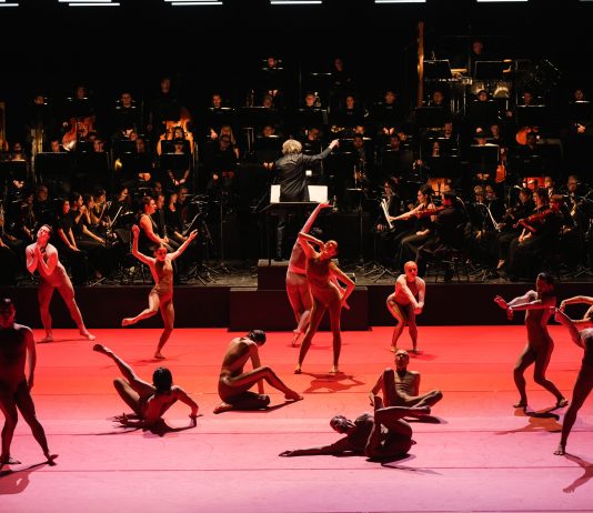 Nella musica di Luciano Berio, Wayne McGregor trova la luce dell’umanità