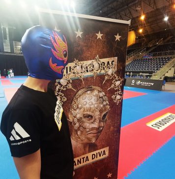 Luchadoras: l’autodifesa è un’arte nell’happening di Elena Ketra