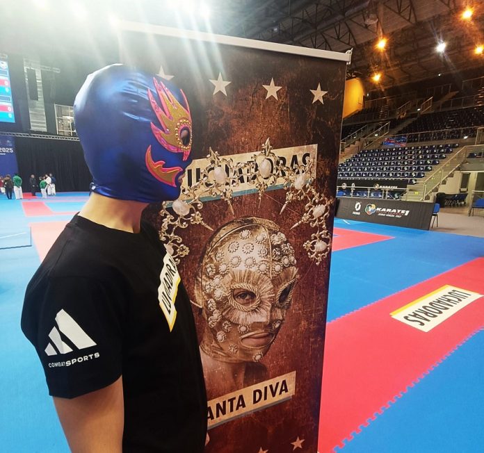 10.HAPPENING LIUCHADORAS JESOLO PALATURISMO (29)