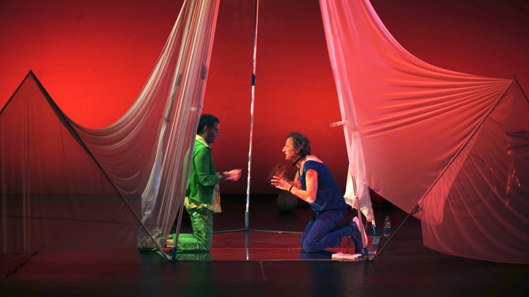 1a METADIETRO foto Flavia Mastrella