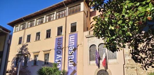 Entra nel vivo “COM.unità dell’Arte Diffusa”, il progetto guidato dall’Accademia di Belle Arti di Carrara che porta l’arte fuori dai musei