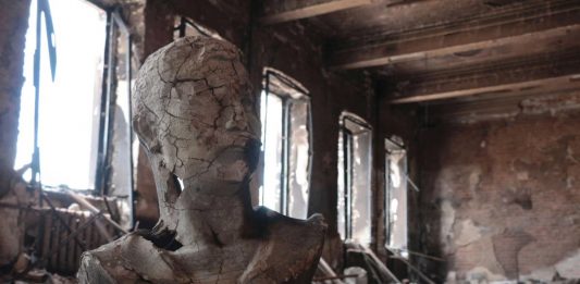 Un museo russo ha aperto nell’Ucraina occupata: il caso del Pole Bitvy di Mariupol