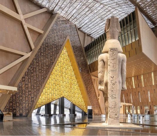 Il Grand Egyptian Museum e il battito di Giza: un museo che genera futuro