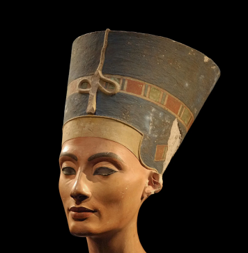 Il Grand Egyptian Museum di Giza rivuole il busto della regina Nefertiti