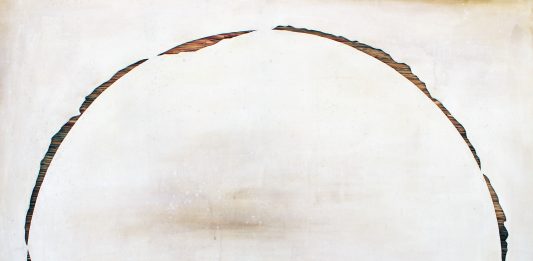 Nelle sue opere, Umberto Manzo lascia emergere la persistenza della memoria